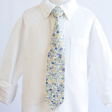 Boy's Necktie / Blossoms In Purple